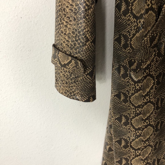 Fu Da New York snake 90s Skinprint & Texture Plus Size Belted Trench Coa… - Picture 3 of 10